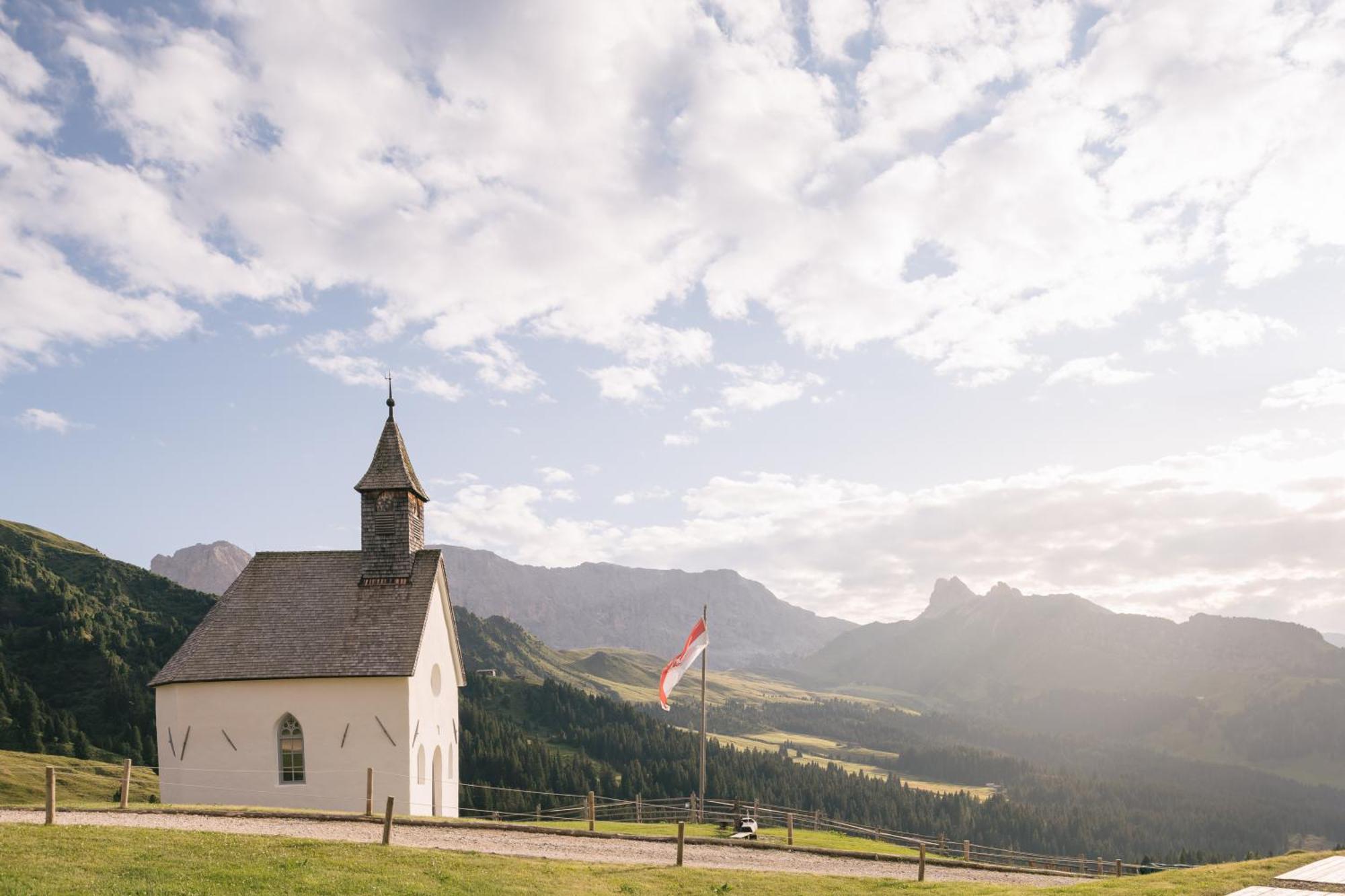 Zallinger Dolomites Alpe Di Siusi Bagian luar foto